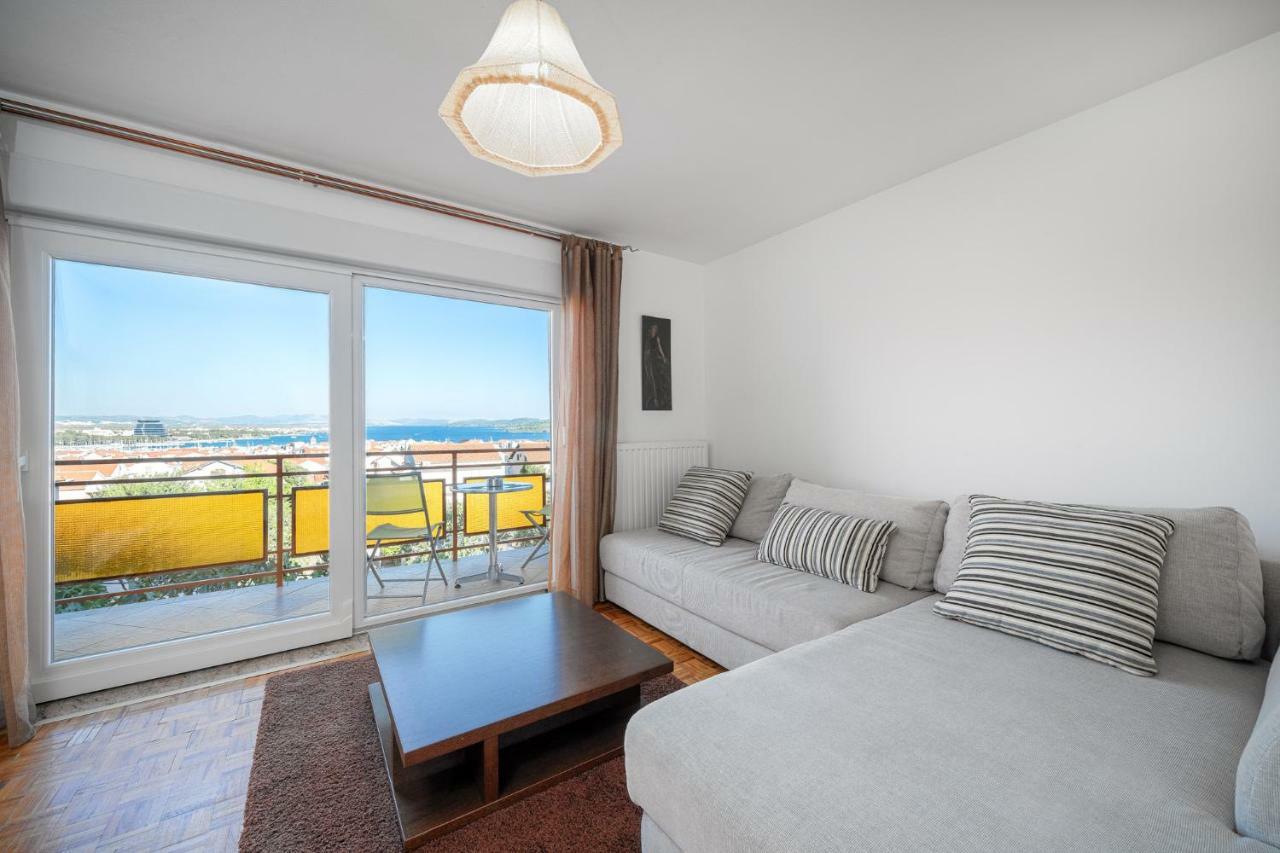 Apartmani Pataca Vodice Eksteriør bilde